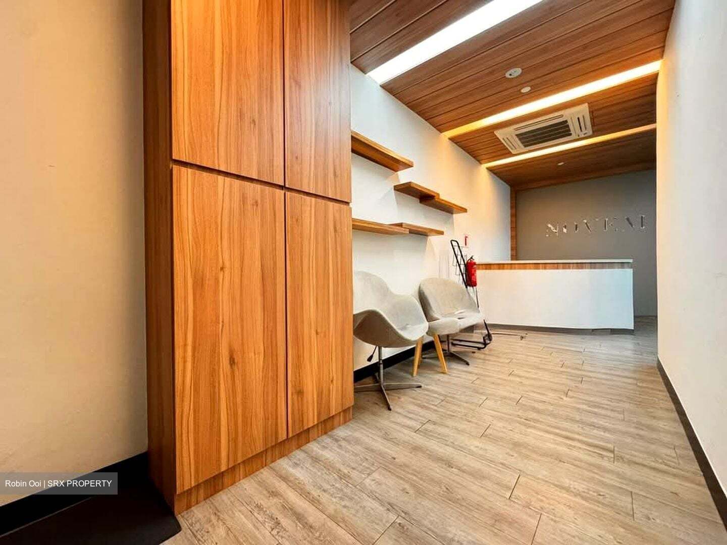 Solstice Business Center (D19), Factory #549816301